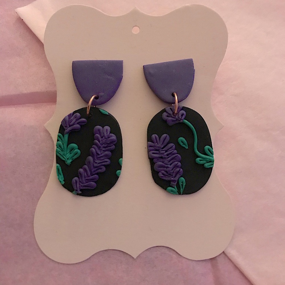 Earings